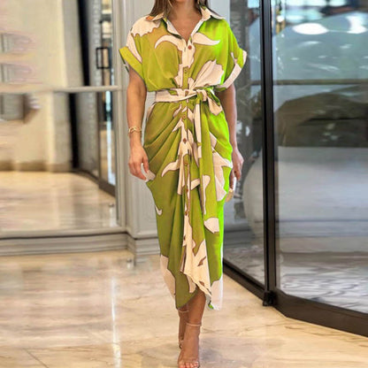Robe d’été élégante à imprimé tropical